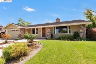 831 Saturn Way, Livermore, CA 94550-6341