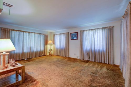 835 23rd St, Merced, CA 95340-4038