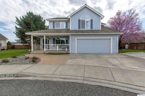2314 Benton Pl, Kennewick, WA 99337-4912
