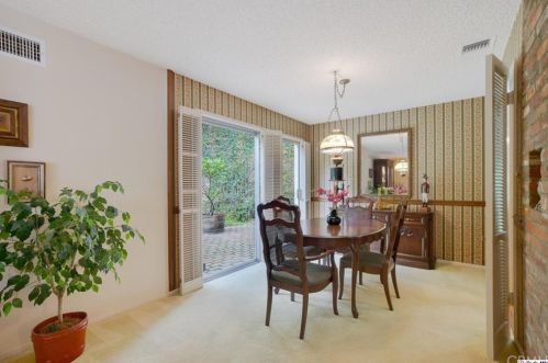 1750 Pacific Ave, Glendale CA  91202-1109 exterior