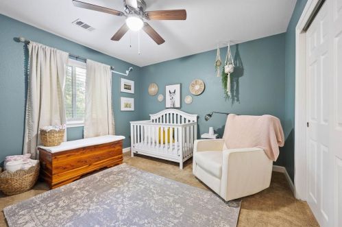 4246 Cyn Gln Cir, Austin TX  78732-2187 exterior