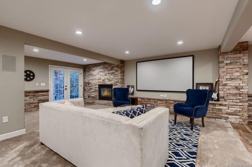 7500 Eaton Park Way, Aurora CO 80016-4292 exterior