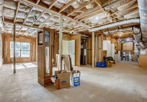 290 Halah Cir, Atlanta GA  30328-5241 exterior