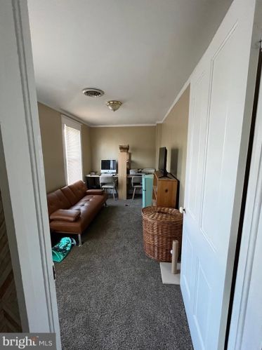 15802 Clear Spring Rd, Williamsport MD  21795-1007 exterior