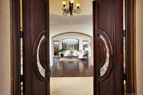 29220 Duffwood Ln, Valley Center, CA 92082-5923
