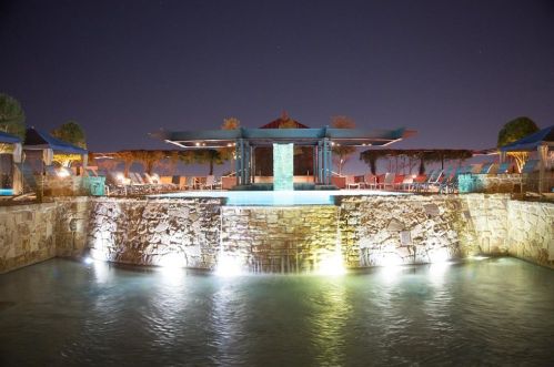 2600 7th St, Fort Worth TX  76107-2217 exterior