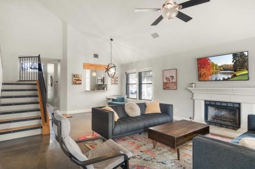 9301 Bradner Dr, Austin TX  78748-5021 exterior