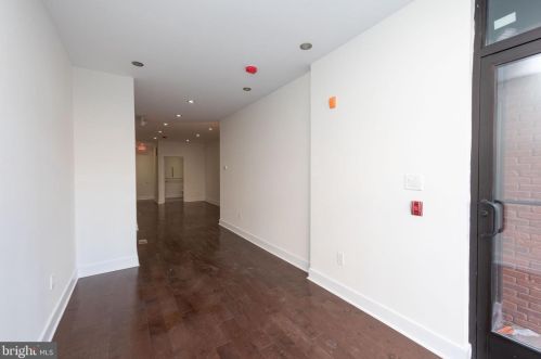 507 4th St, Philadelphia PA  19123-0041 exterior