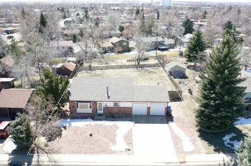 1204 Sycamore Dr, Loveland, CO 80538-4022