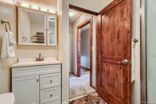 3920 Lincoln St, Englewood CO 80113-4645 exterior