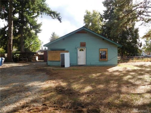 118 163rd St, Elk Plain, WA 98387-8233