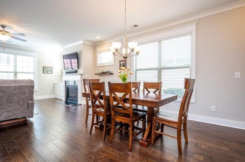 1705 Whitfield Parc Cir, Smyrna GA 30080-2204 exterior