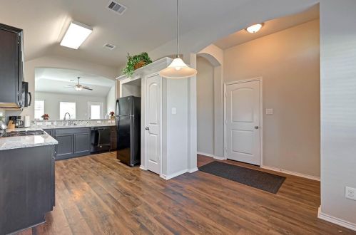 1042 Pleasant Bnd, Conroe TX  77301-1898 exterior