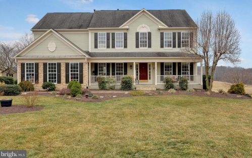1736 Cattail Meadows Dr, Woodbine, MD 21797-7852