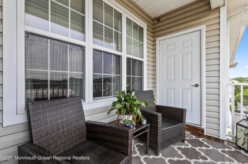 631 Ml Pond Way, Tinton Falls NJ 07724-2478 exterior