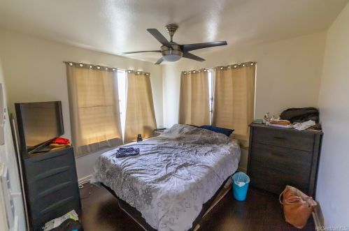 2969 Varsity Cir, Honolulu HI  96826-1745 exterior