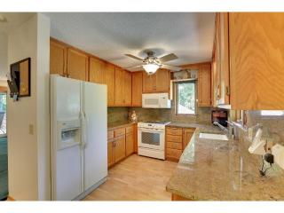 2921 Dickens Ln, Orono, MN 55364-8517