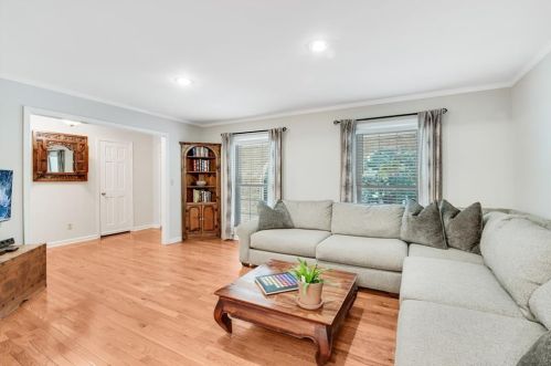 5272 Happy Hollow Rd, Atlanta GA  30360-1263 exterior
