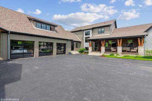 1100 Hermes Ave, Lemont, IL 60439-4383