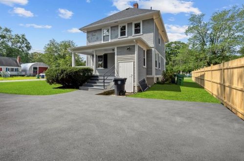 158 Tidewater Dr, Warwick RI  02889-4622 exterior