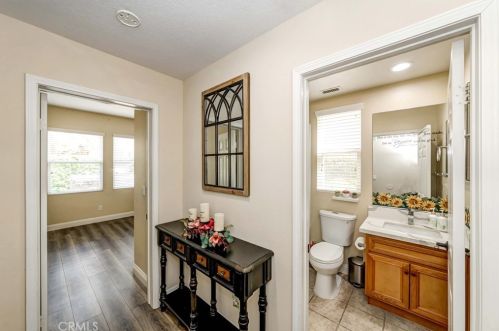 9 Carmichael, Irvine CA  92602-0939 exterior