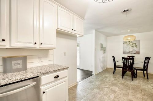 7029 Shauna Dr, Fort Worth TX  76180-7975 exterior