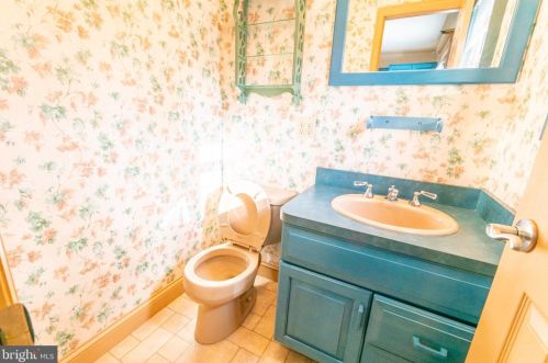 36 Nelson Ridge Rd, Princeton NJ  08540-7436 exterior