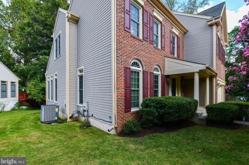 1909 Westchester Dr, Silver Spring MD 20902-3563 exterior