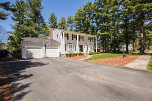 49 Wisteria Dr, Coventry, RI 02816-6659