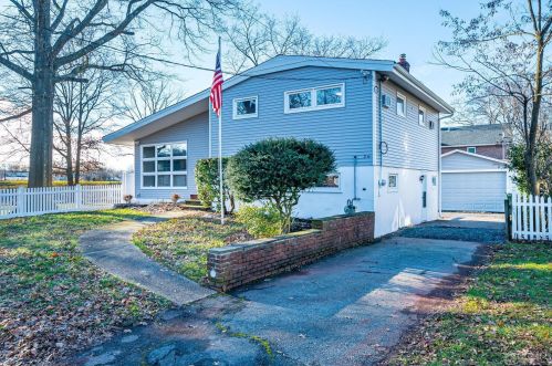 26 Porter St, Edison, NJ 08817-3058
