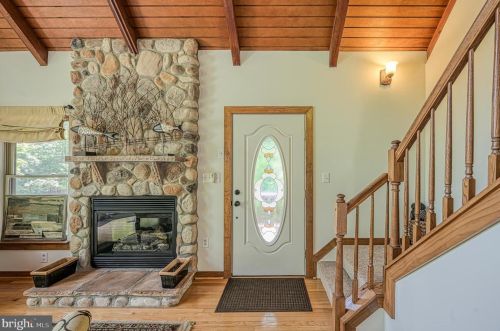 761 Winchester Trl, Mineral, VA 23117-4590