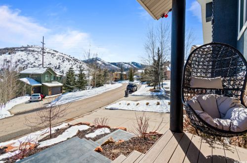 7994 Springshire Dr, Park City UT 84098-5396 exterior