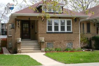 5937 Hermitage Ave, Chicago, IL 60660-3103