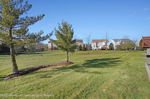 104 Annapolis St, Tinton Falls NJ  07712-3174 exterior