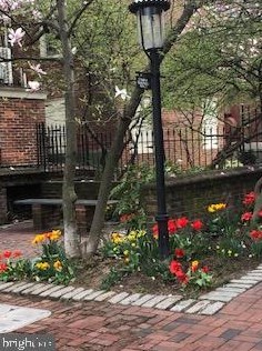 400-416 2nd St, Philadelphia, PA 19147-4505