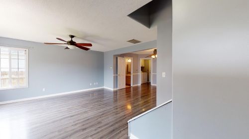 504 Bramble St, Manteno, IL 60950-8303