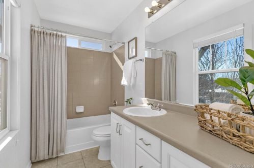 2023 Trenton St, Denver CO  80238-3202 exterior