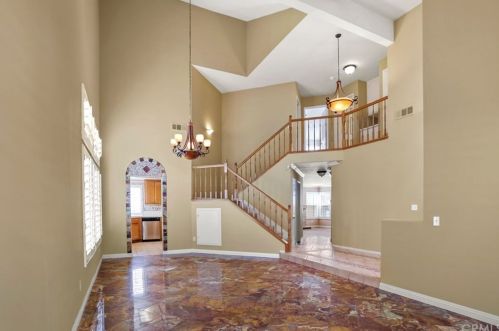 8623 Mesa Oak Dr, Riverside CA  92508-3123 exterior