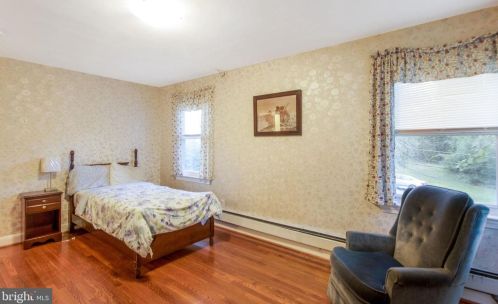 12606 Meadowood Dr, Silver Spring MD 20904-2928 exterior