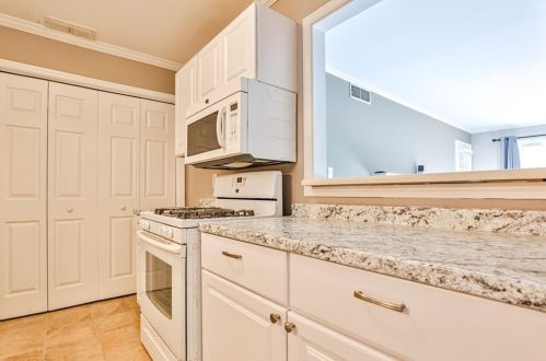 1605 Country Park Dr, Smyrna GA  30080-8264 exterior