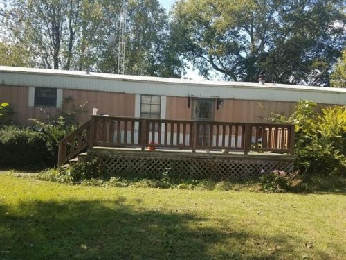 401 4th St, Evansville, IL 62242-1975