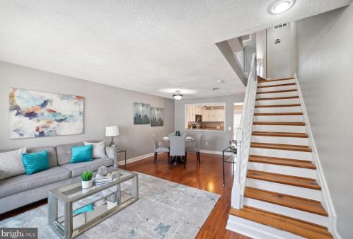 9621 Hastings Dr, Columbia MD  21046-1904 exterior