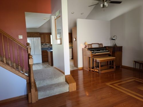 817 Kimberly Ln, Ottawa, IL 61350-8001