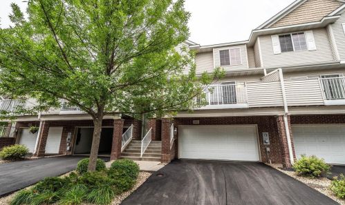 7657 Ponds Edge Path, Prior Lake, MN 55378-4704