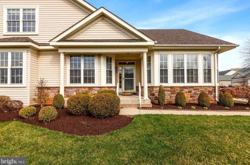 6548 Alderwood Way, Gainesville, VA 20155-6612