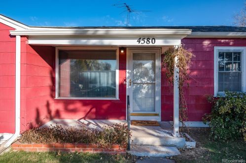 4580 Pennsylvania St, Englewood, CO 80113-5841