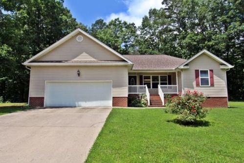 24 Emma Ln, Trenton, GA 30752-5176