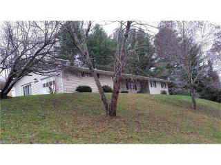 139 Terrace Dr, Weaverville, NC 28787-9480