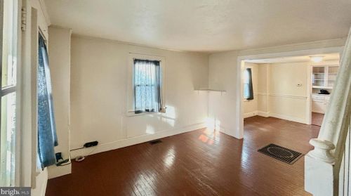 39 Moran Ave, Princeton NJ  08542-3855 exterior