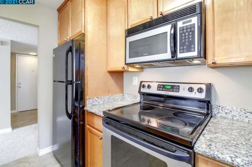 1048 Maywood Ln, Pacheco, CA 94553-4167